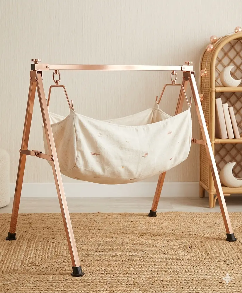 Rose gold premium cradle | with silicone pads & hangers